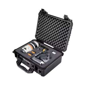 Compact foam insert for single camera lens case